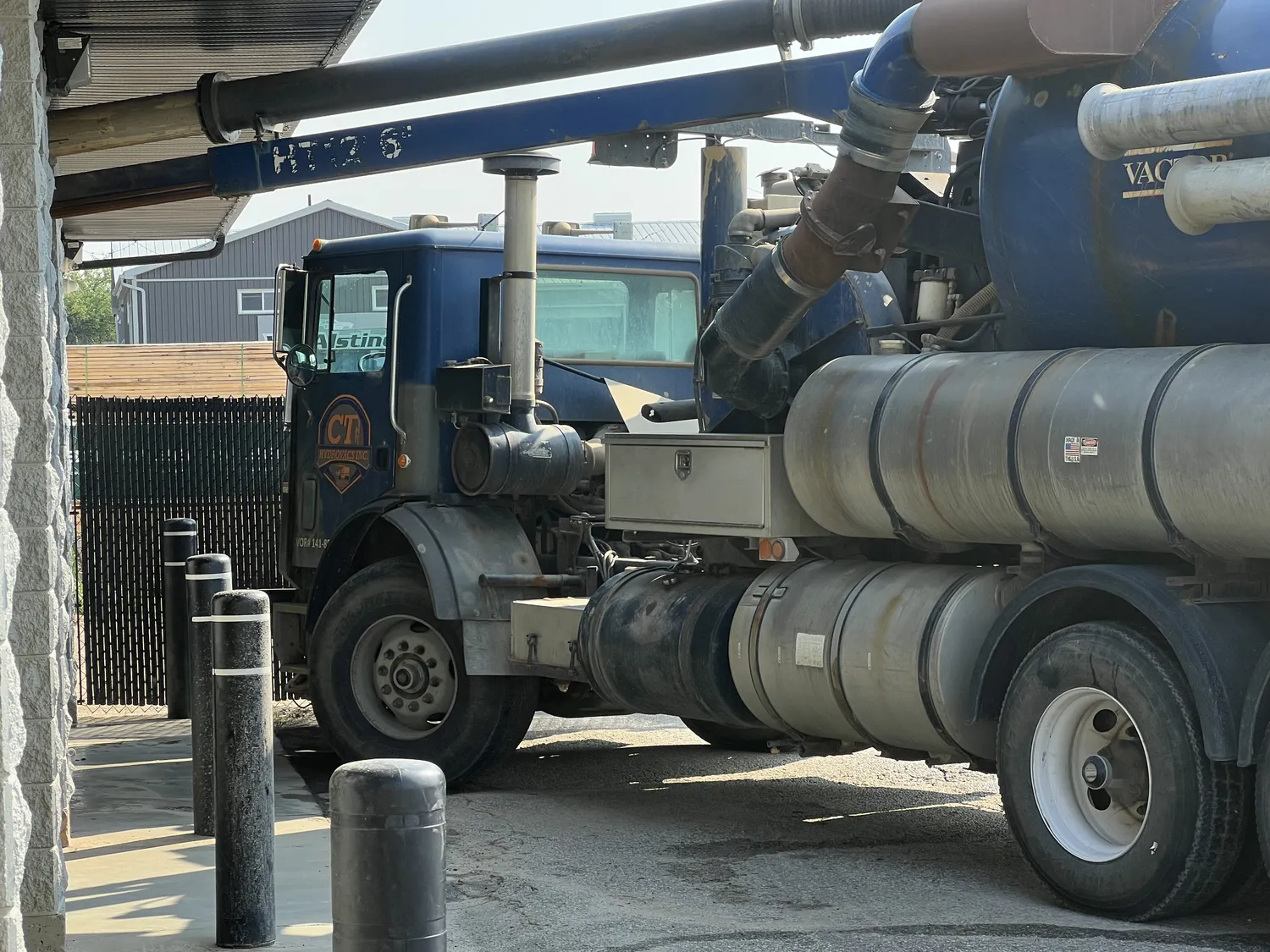 CT Hydrovacs hydrovac trenching and utility locating