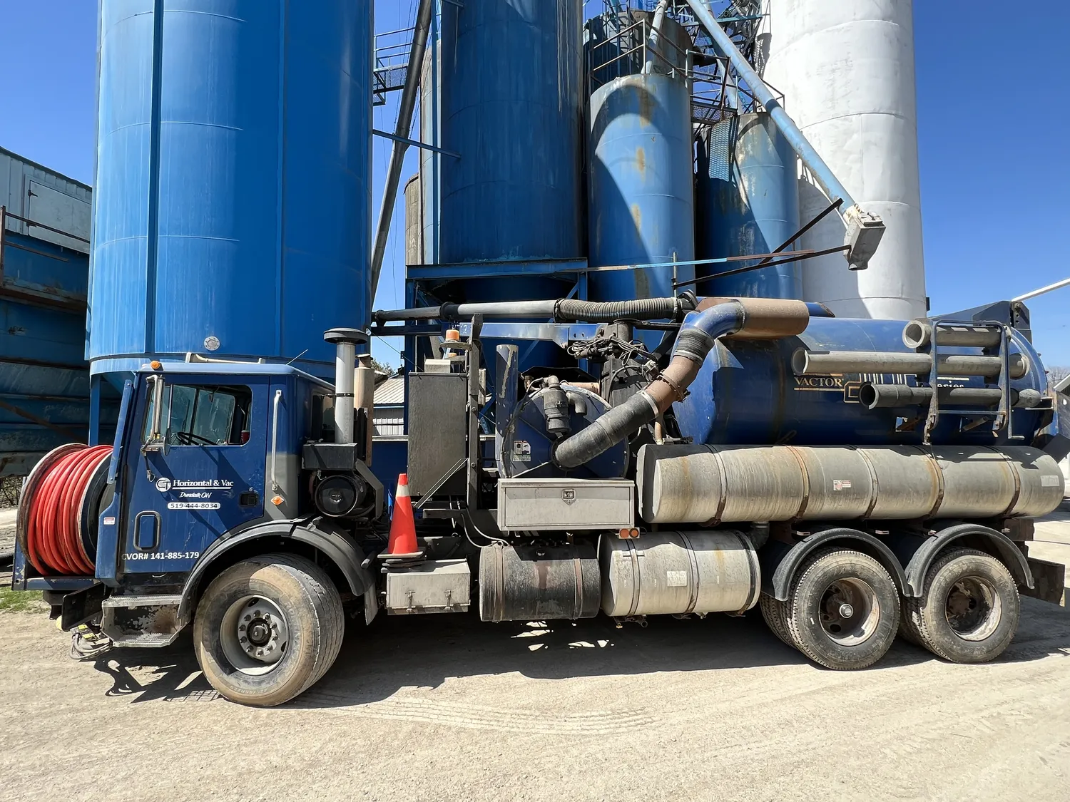 CT Hydrovacs pipe and utility exposure