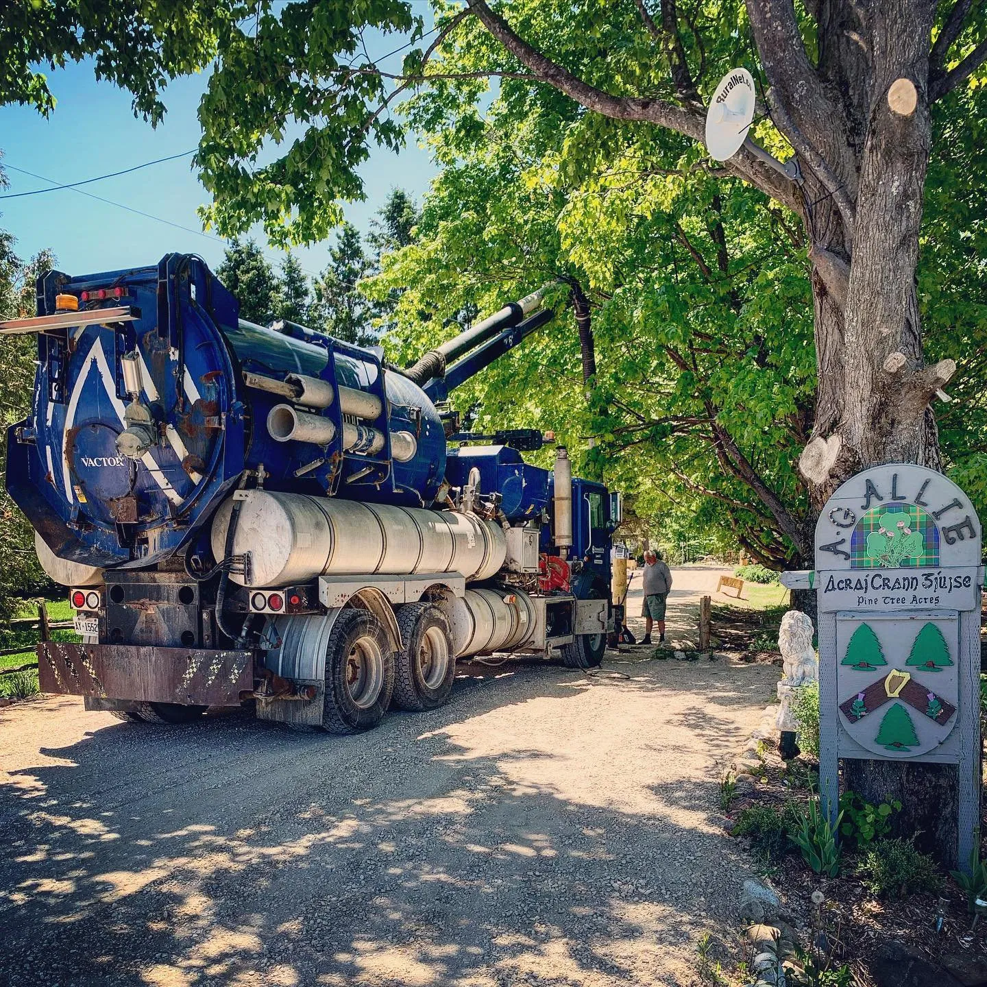 CT Hydrovacs on a large excavation project